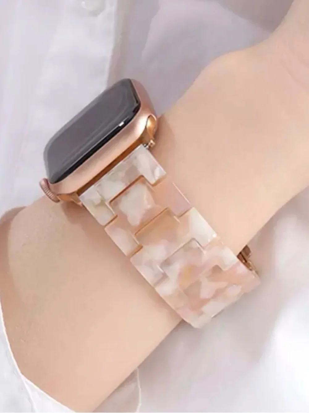 Heesch Apple Watch Resin Link Watch Band.